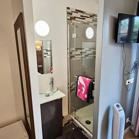 Style Hoteliere Dans Partage, Le Pepsy Paris & Stade De France Apartment Epinay-sur-Seine